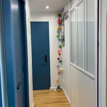 : Appt 4 Pers Face *