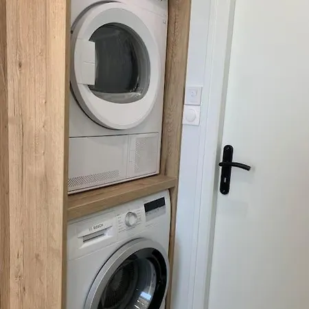 Apartment : Appt 4 Pers Face *