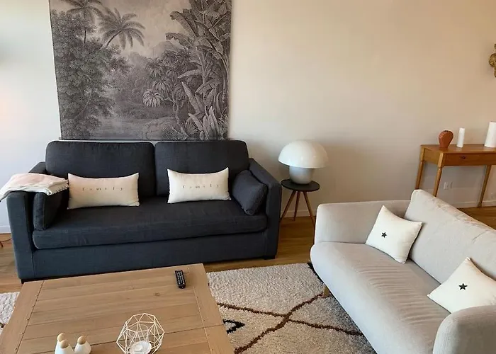 : Appt 4 Pers Face *